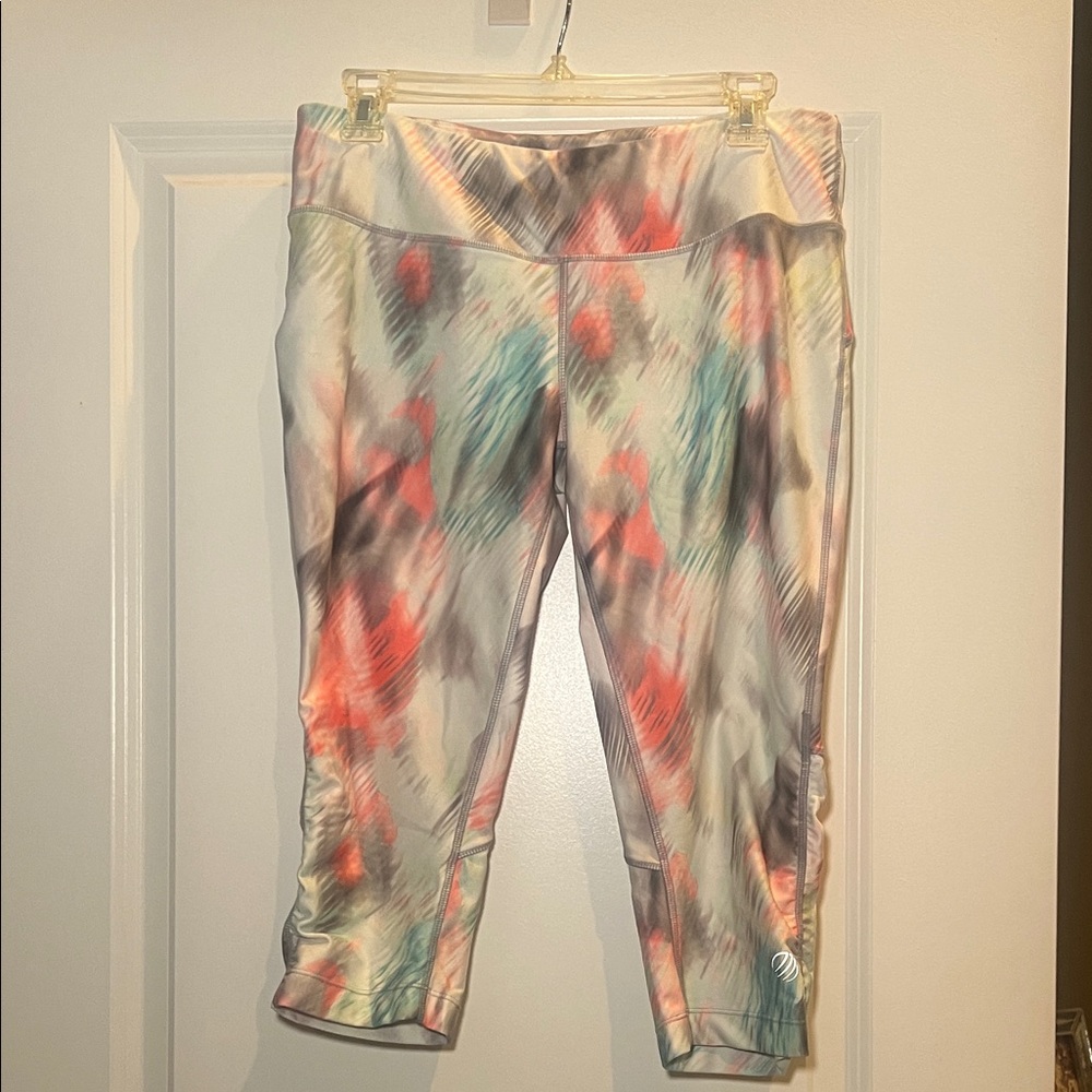 MPG Multicolor Abstract Leggings